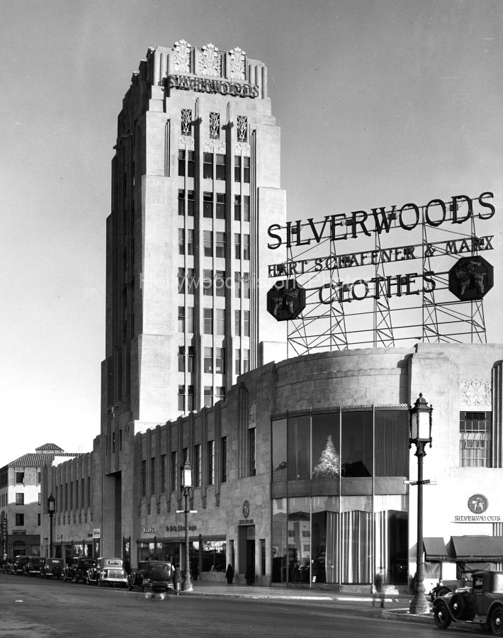 Desmonds Silverwoods 1938 .jpg